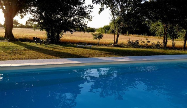 La petite maison de Valérie avec piscine proche Revel, Saint Ferréol, Puylaurens et Castres