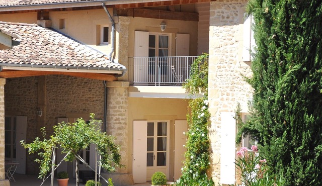 La Scie, 10 p., at the beautiful “Domaine de Vincenti”