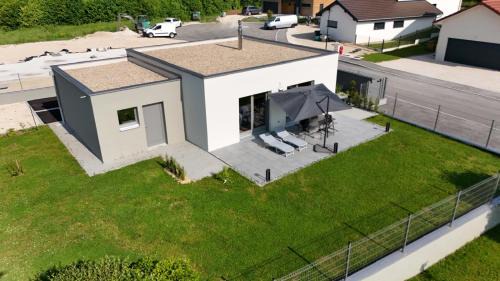 LA VILLA NATURA