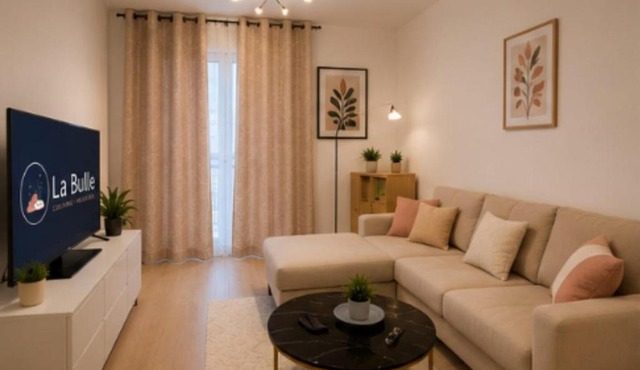 LaBulle Cozy, air-conditioned duplex near Paris