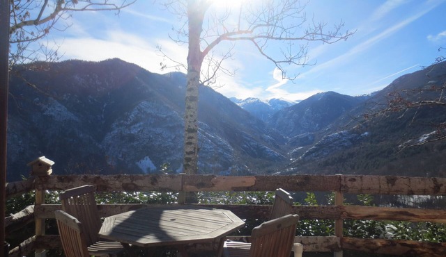 Larcat's chalet, breathtaking mountain view