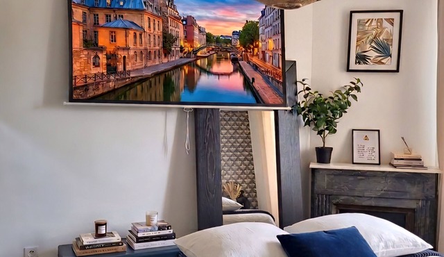 Large 2-room apartment - Paris & Orly Airport 15 min away + Parc de Sceaux 1 min away