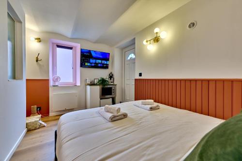 Le Petit Cocon, Hotel Style Ideal for Professionals or Couples