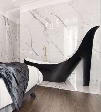 Legend Majestic - Baignoire chaussure - TV Miroir - Parking Privé GRATUIT