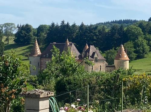 Les Iris, Charme et ciel étoilé au coeur du Morvan