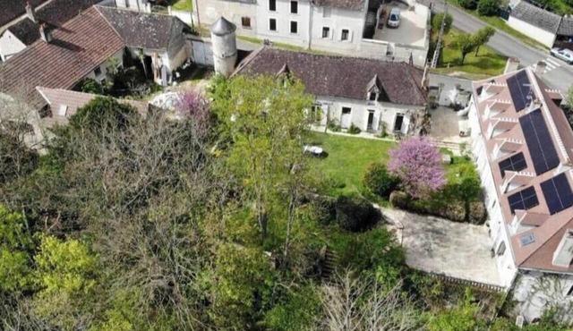 Les Oiseaux de Passage – 3-Bedroom Vacation Home Near Auxerre