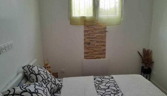 Location Chambre sdb Salon Cuisine Animaux Bienvenus