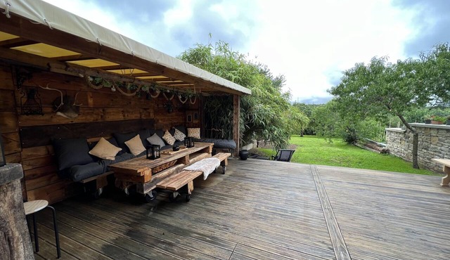 Lodge in the Ognon valley for up to 18 people