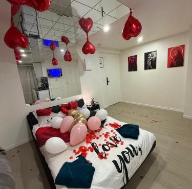 Love Room Joya