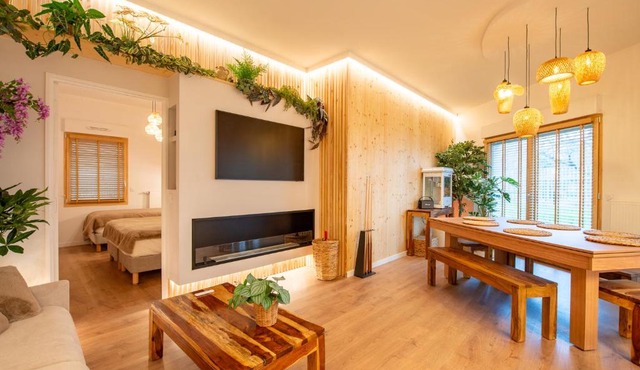 Luxurious 7p Suite with SAUNA, near PARIS, Metro 4