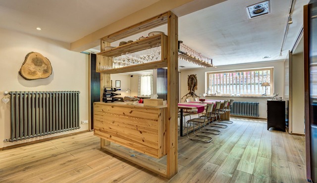 Luxury 14 person Chalet Les Houches, Chamonix Mont Blanc