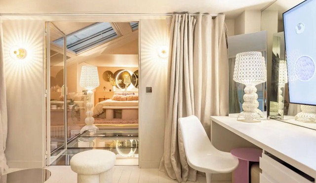 Luxury Designer 215 sq.m Central Paris Apartment