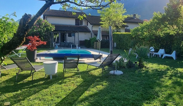 Magnifique Maison au Calme Avec Piscine !