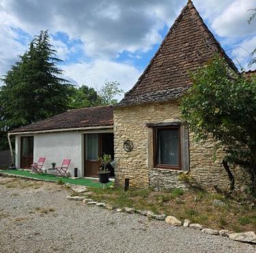 Maison avec jardin clos, Catus