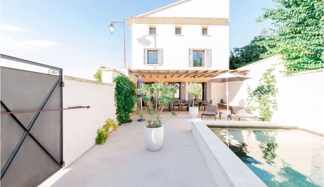 Maison de Maître de 300 m2 Avec Piscine