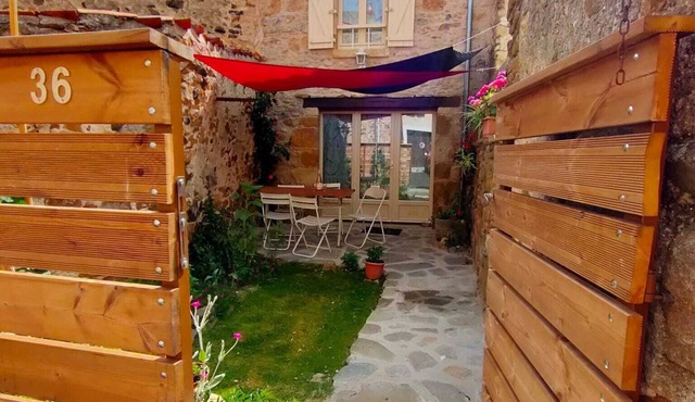 Maison de Village F2 60m² Avec Cour Fermée