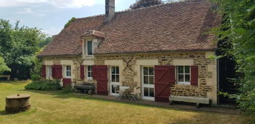 Maison en Bourgogne avec grand jardin