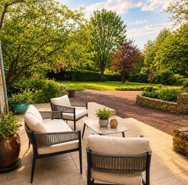 Maison entière - 8 personnes - Jardin - Parking privé -Proche Laval