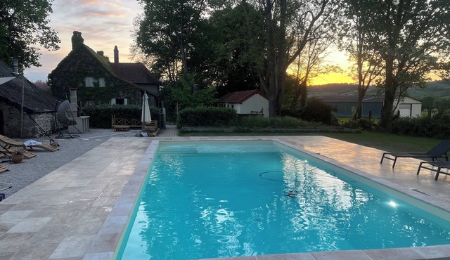 Maison & Pool in the Bourgogne