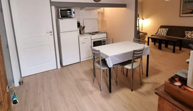 Maison Avec Extérieur Dans un Village Provençal