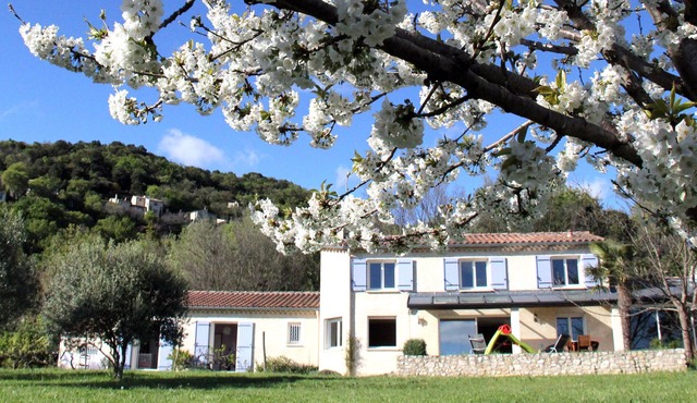 Maison Provençale - Superbe Vue - Piscine - Calme