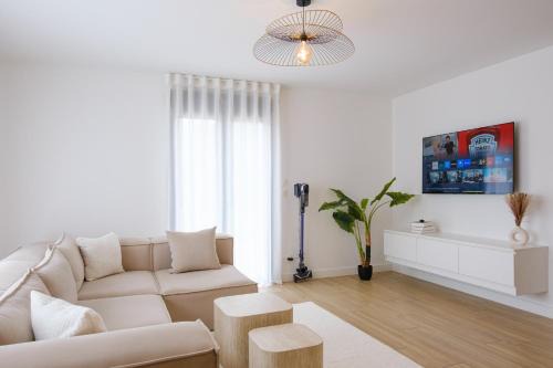 Maison spacieuse au calme - parking privé - 8 personnes