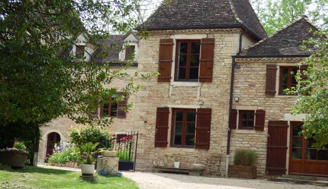 MAISON SYLVAIN