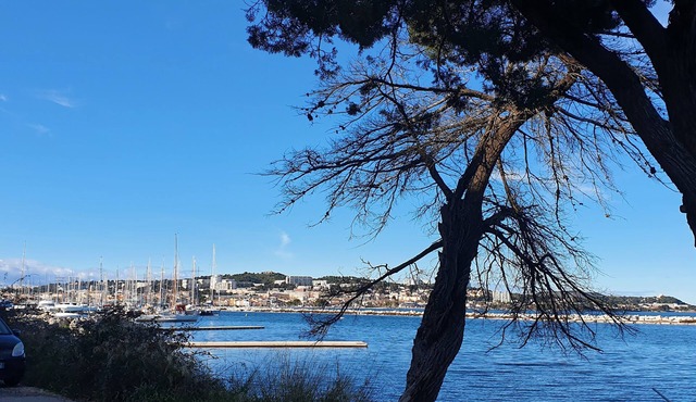Martigues, superb studio (2)opposite the Etang de Berre in Martigues