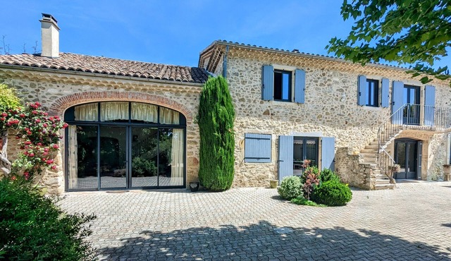Mas d'Andran 4* : Ideal family 7bed/6bath + Pétanque/Pool