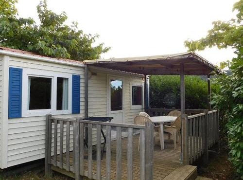 Mobil home avec terrasse, animaux admis - 4 pers. - API-1-52-2863