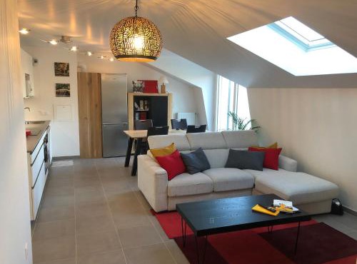 Modern apartment close to Paris