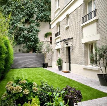 Montmartre en rez-de-jardin