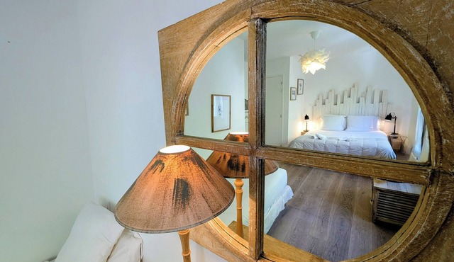 Moodz Hotel