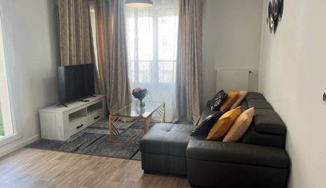 New apartment with 2 large bedrooms in the heart of the city