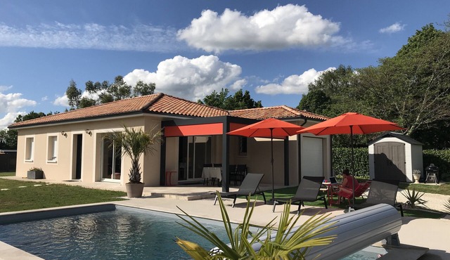 New house any comfort with heated swimming pool