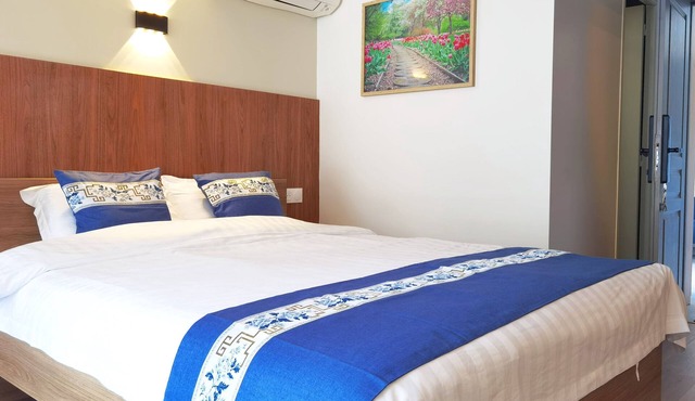 New studio with AC/free charging parking(NO.1)