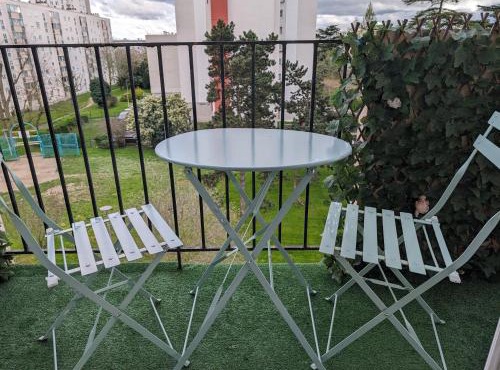 Paris Access with Creteil Apartment