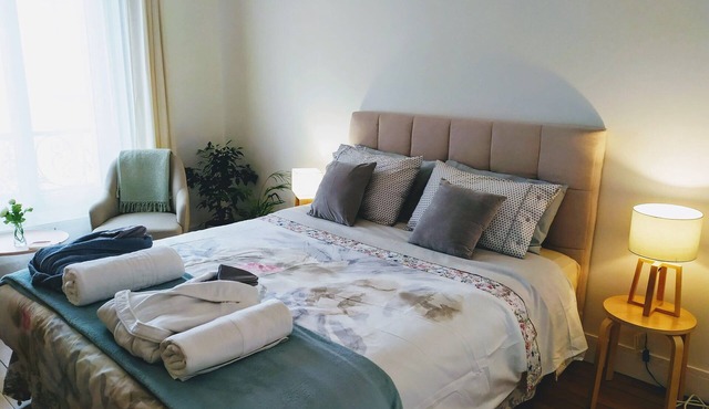 Paris - Charming 2-room apartment in a convenient location