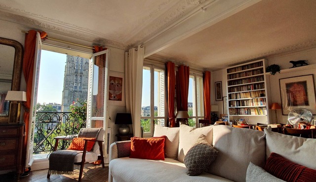 Paris Chatelet, Modular Hausmannian Large Apartment Big modular Flat