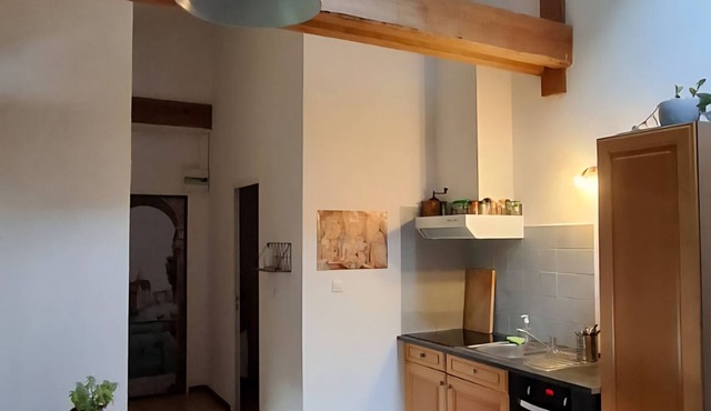 Quiet vacation rental for 4 people with family or friends