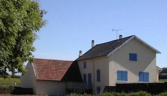 Renovated old mill with enclosed garden in Breurey-lès-Faverney