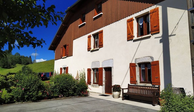 rental in the countryside in a quiet location