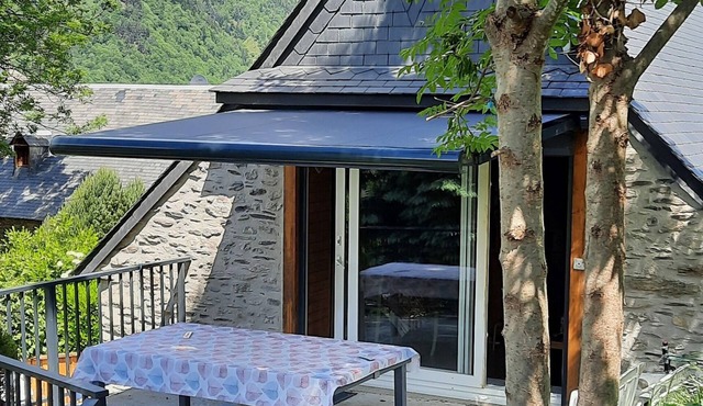 Restored barn in the heart of the mountains