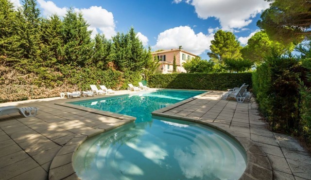 Romantic dovecote in a dream location for nature and peace lovers in Alignan du Vent