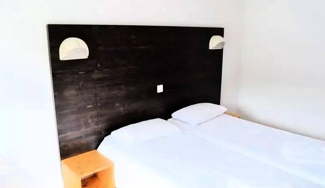 Room for 5 People - Full Board - Accessible for People with Disabilities