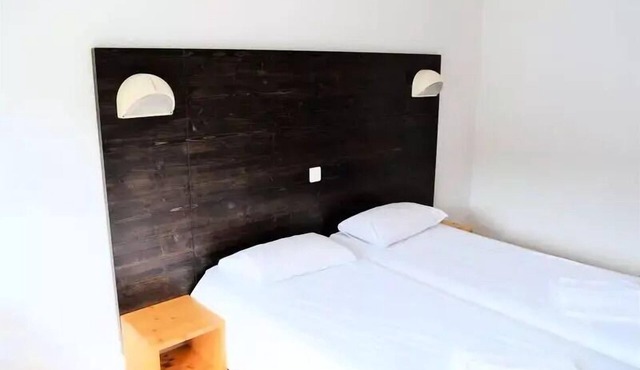 Room for 6 People - Full Board