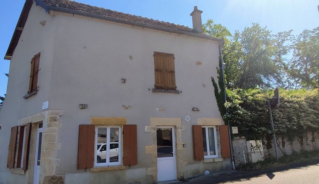 Serene 1-bedroom house in lovely Tannay perfect for relaxing getaway