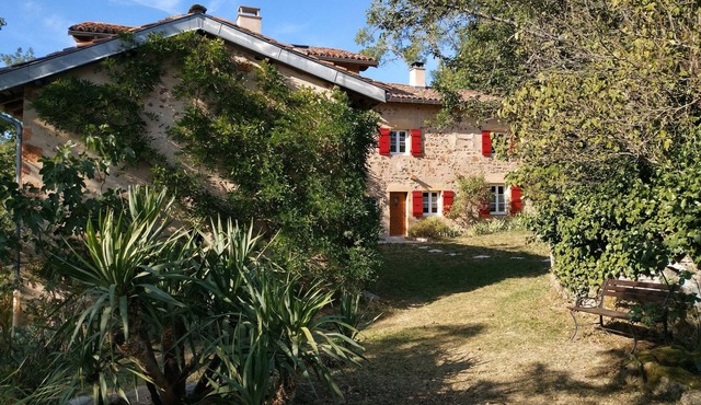 SOUTH BURGUNDY Country House