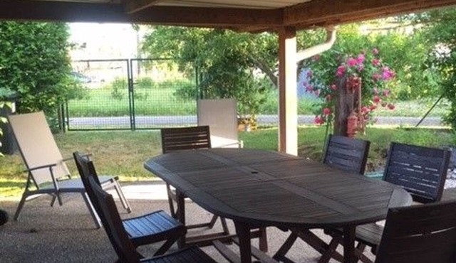 Spacious country cottage with garden, near Épinal, Wi-Fi