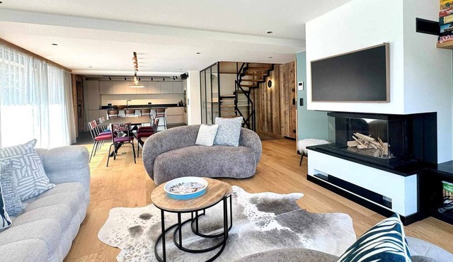 Spacious chalet in Allues, 12 ppl, sauna, terrace